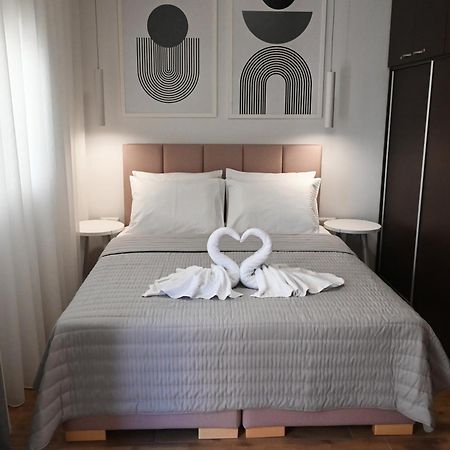 Mouson Luxury Suite With Free Private Parking Kavala Exterior foto