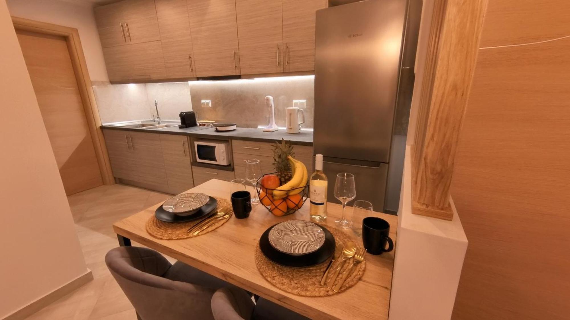 Mouson Luxury Suite With Free Private Parking Kavala Exterior foto